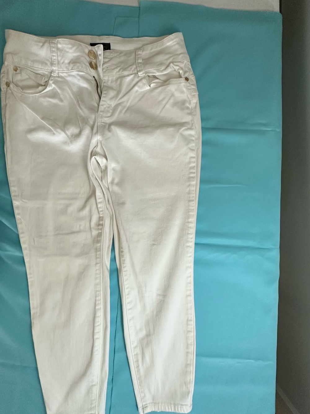 Thalia Sodi White Skinny Jeans